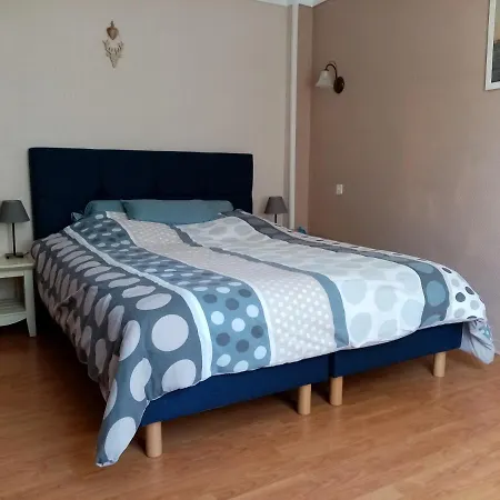 La Metairie De Bed & Breakfast
